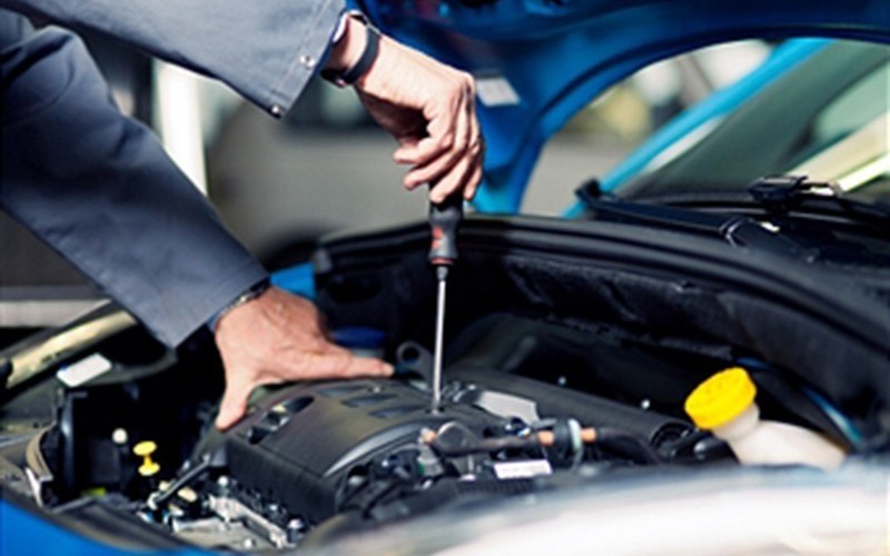Uma manutenção correta do óleo, prolongará a vida do motor do seu carro.