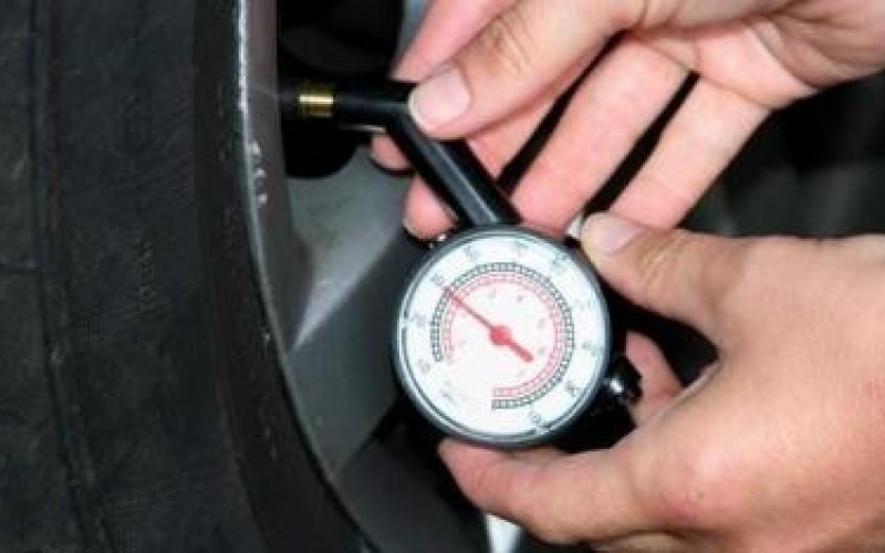 Saiba qual a pressão ideal para os pneus do seu carro